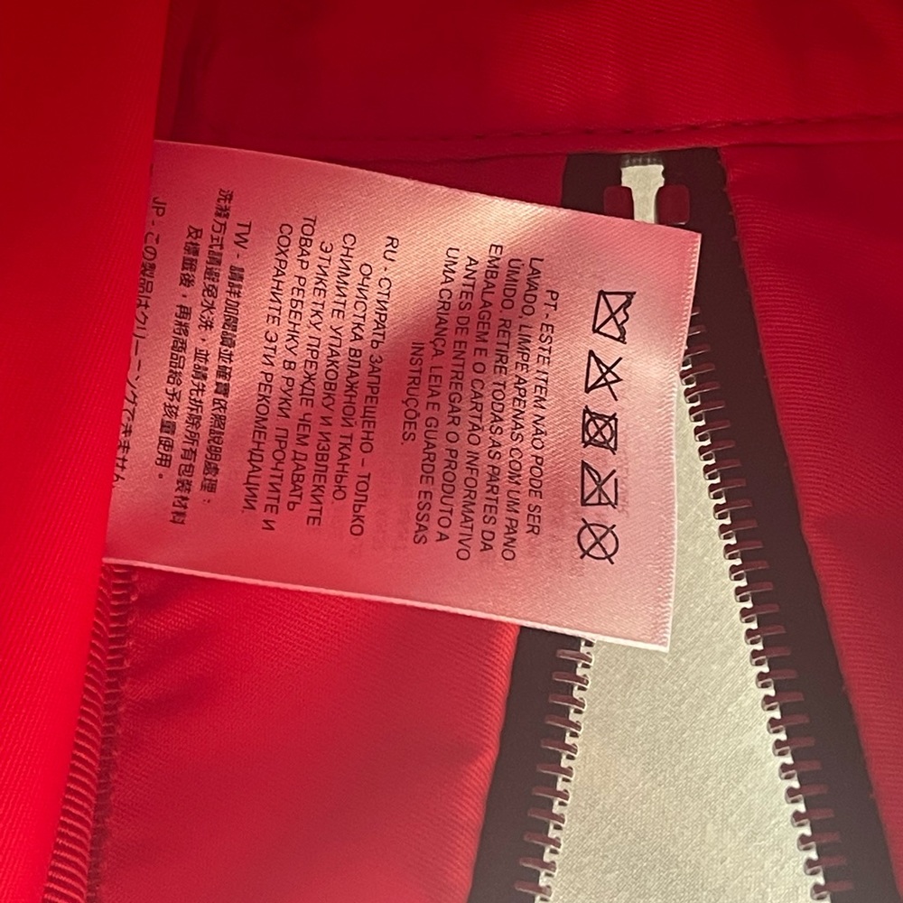 COPY - $1290 Gucci Brown Coated Canvas Punky FriendGRG Web Straps Backpack 4335… - Picture 15 of 17